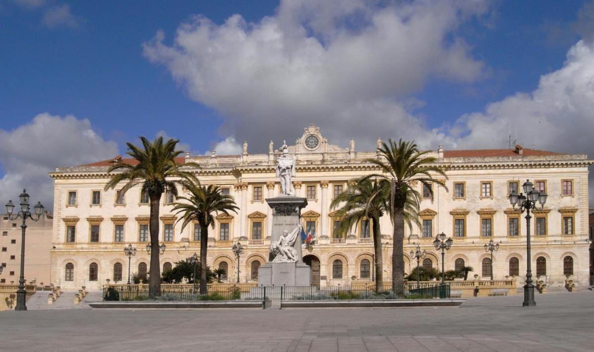 Guest House Italy 21 -Affittacamere Σάσαρι Εξωτερικό φωτογραφία